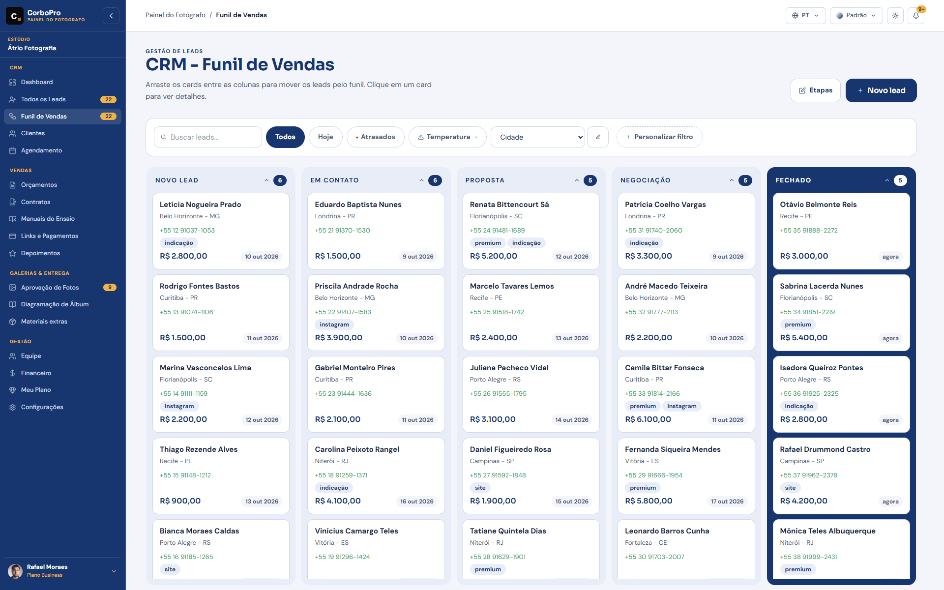 Tela do CRM — kanban de leads do CorboPro
